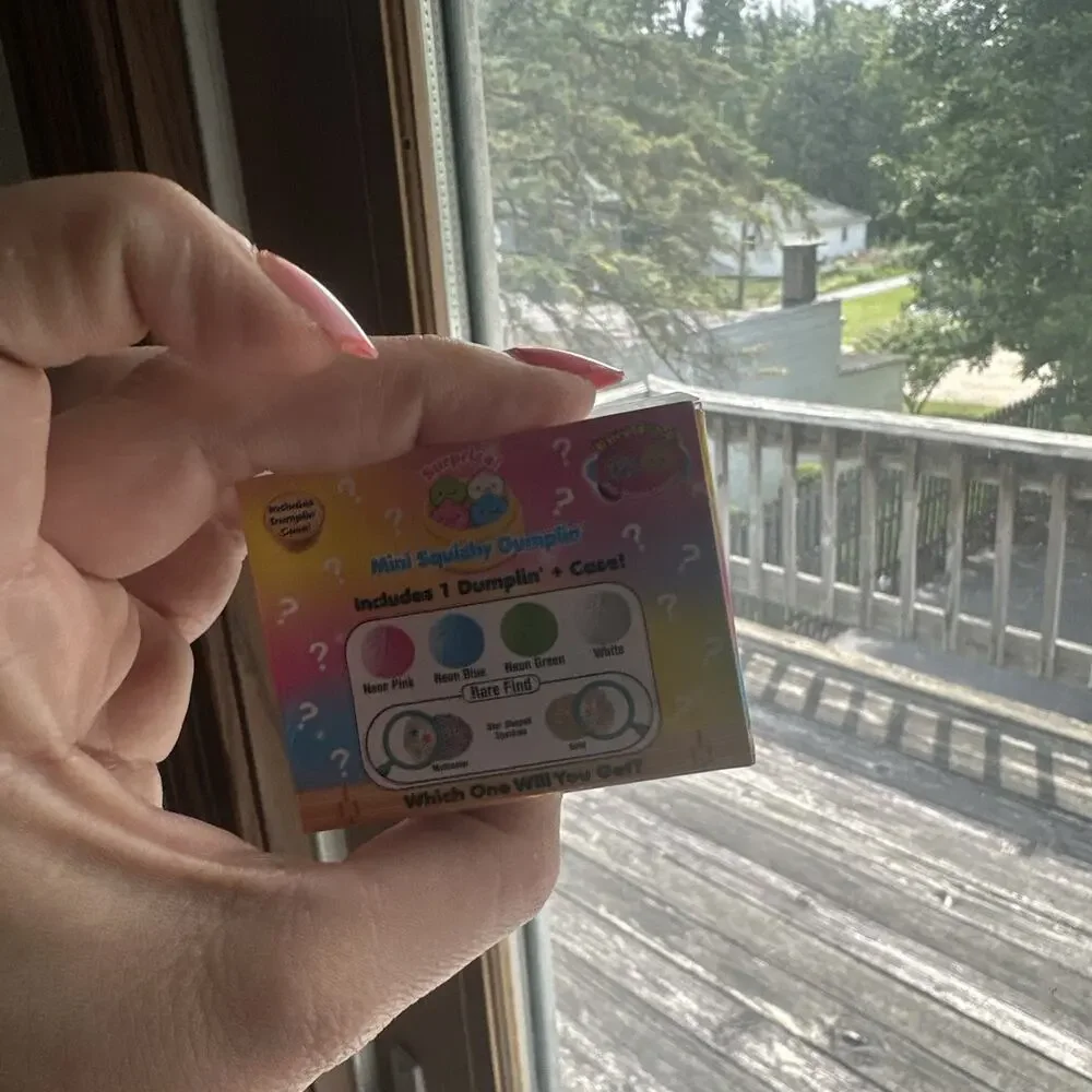 Zorbitz Mini Squishy Dumplin Surprise Gel Squeeze w/ Case.